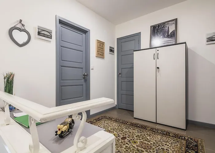 A Francos Attic Daire Porto