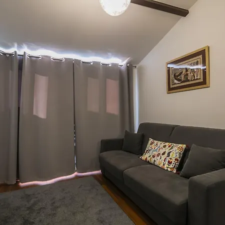 아파트 A Francos Attic 포르투